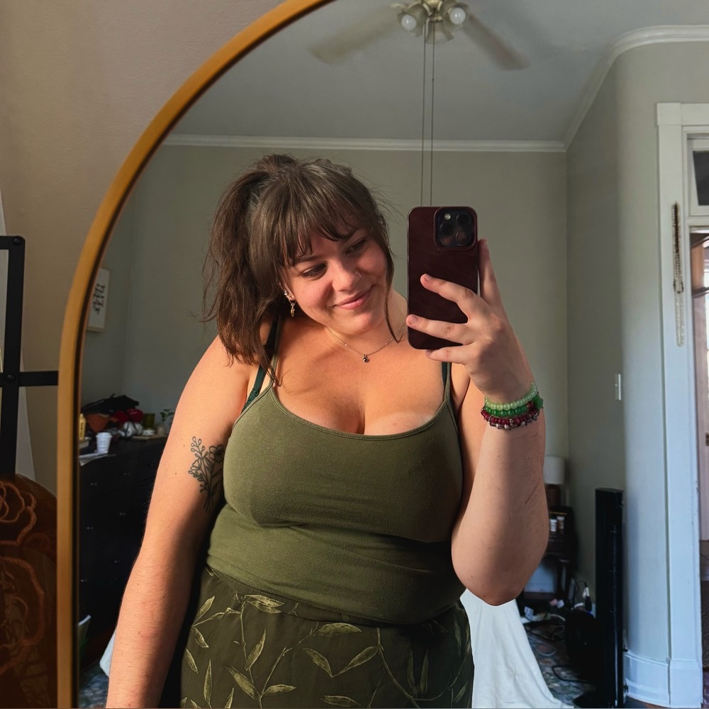 Meet your Posher, Elaina